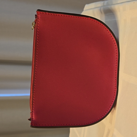 Elizabeth Arden cosmetic pouch, Raspberry color NWOT - Picture 3 of 5